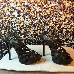 ✨Cute, strappy stiletto sandals size 7 for sale! Perfect for vacation and salsa